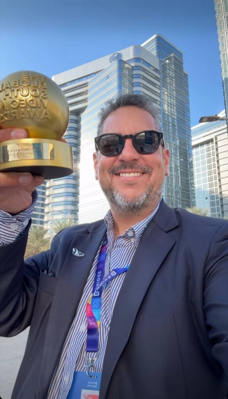 Maxi Jonas ganó el premio "Mejor Cámara 2025" en Abu Dhabi - Diario Jornada thumbnail