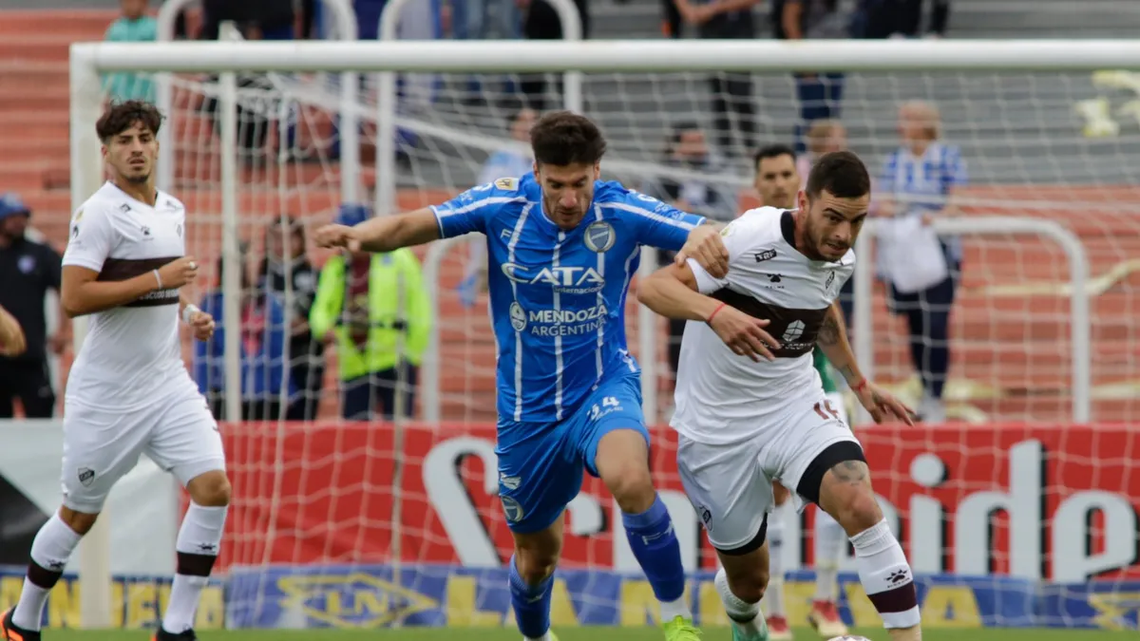 Platense derrotó a Godoy Cruz y sigue de racha