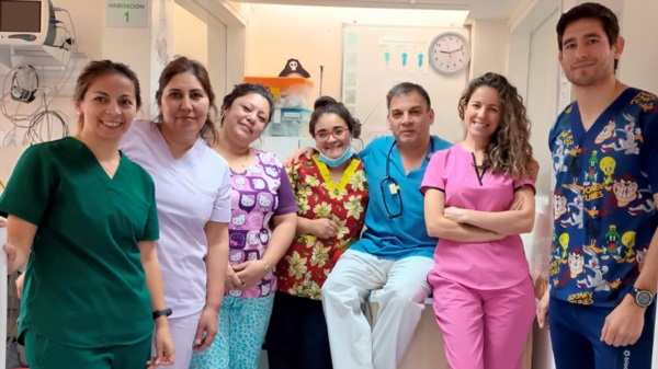Equipo. La UTIP del Hospital de Trelew tuvo una dura y profesional tarea para estabilizar al chico de Río Negro y poder derivarlo.