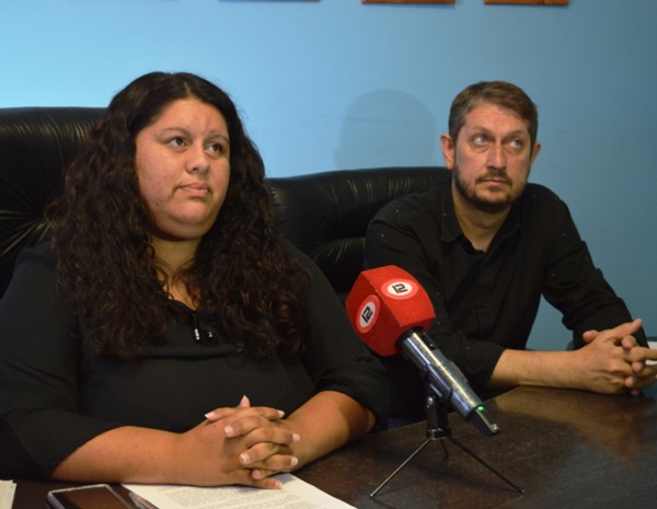 La edil Paula López junto a Dulio Monti, presidente del Concejo.