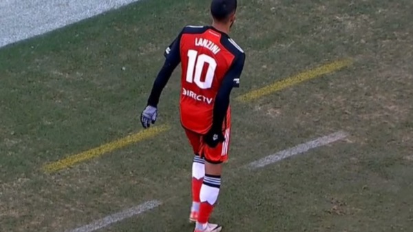Con la lesión confirmada de Lanzini, a Demichelis le quedaron solamente 18 jugadores de campo para afrontar el debut en la Copa de la Liga.