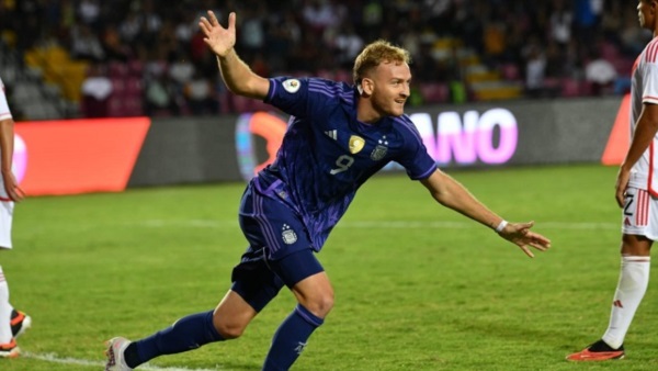 Tremenda racha de Gondou: 2 goles en 19 minutos en el Preolímpico, viniendo desde el banco.