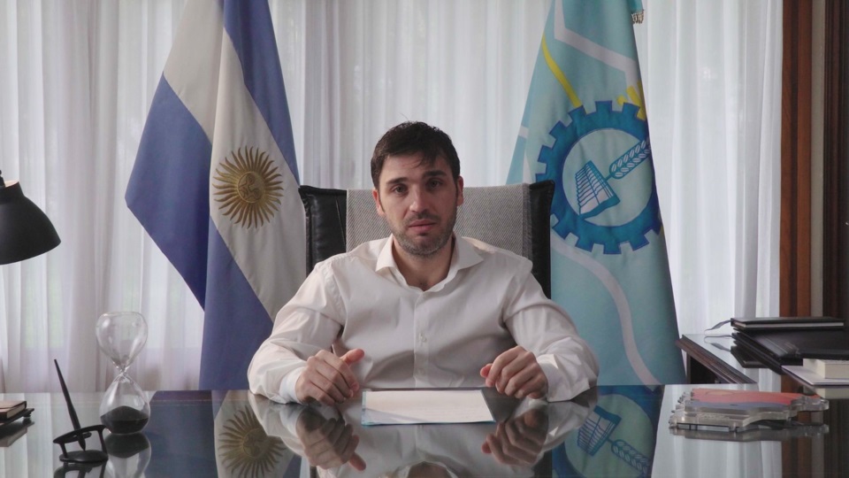 El gobernador Ignacio Torres y la intervención judicial de la Cooperativa.