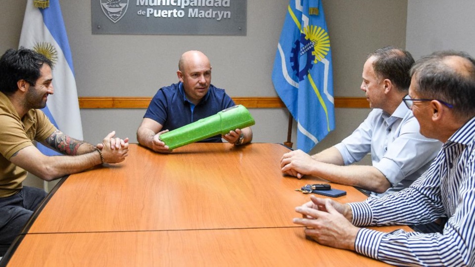 Gustavo Sastre junto a Ursino, Sainz y Castillo.