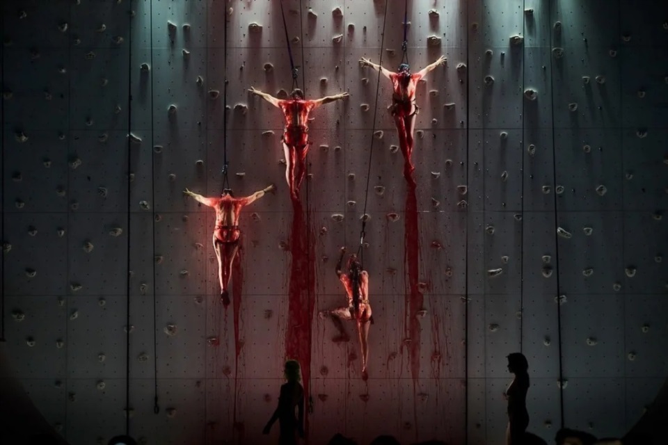 La obra fue presentada en la Ópera Estatal de Stuttgart y levantó una oleada de críticas.