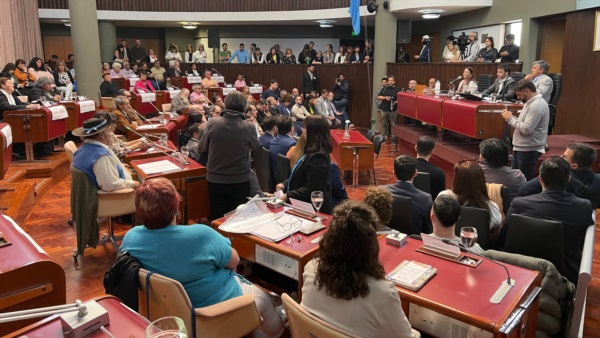 Torres anunció el mejoramiento de una ley integral de las personas mayores