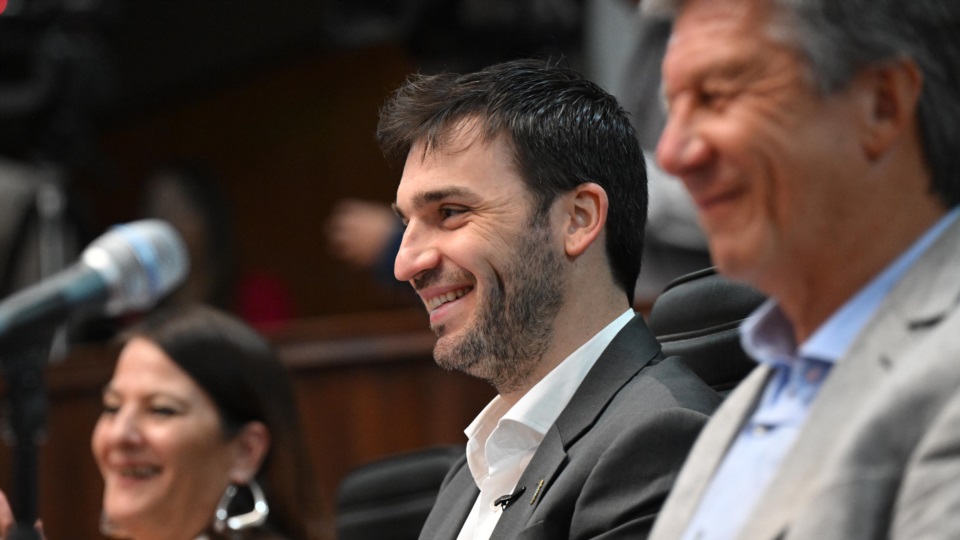 El gobernador anunció un paquete de leyes para el fortalecimiento del sector