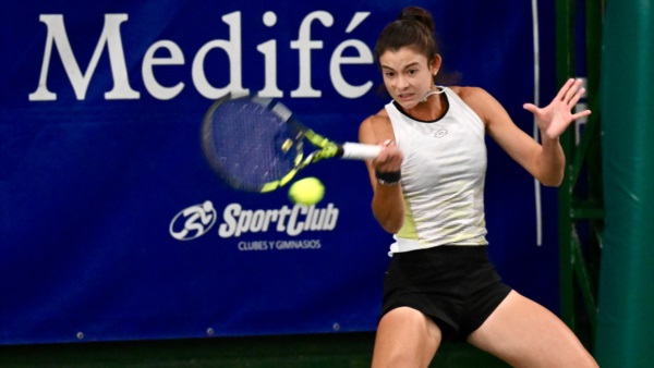Camila Romero, la ecuatoriana con mejor ranking en la actualidad, en acción. (Foto: Daniel Feldman).