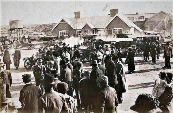 Estación de Ferrocarril de Trelew (hoy Museo Pueblo de Luis), década de 1920