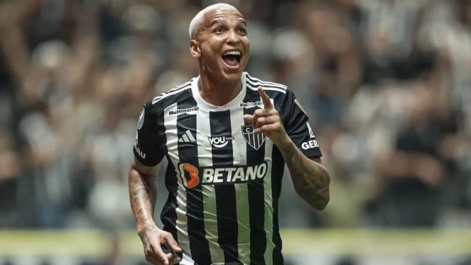 Deyverson la rompió: dos goles y una asistencia.