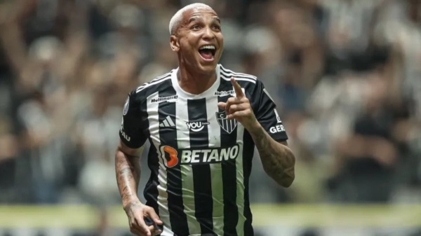 Deyverson la rompió: dos goles y una asistencia.