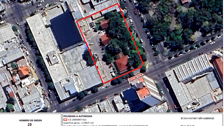 El predio del ex Distrito, en donde hoy funcionan varias dependencias municipales.