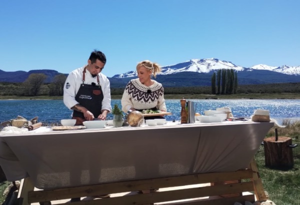 La chef realizó una presentación en la Reserva Natural Urbana “Laguna La Zeta”.