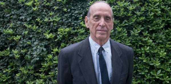 Arriazu viene "tallando" en el tema desde hace medio siglo: fue parte del equipo de Martínez de Hoz, durante la Dictadura.