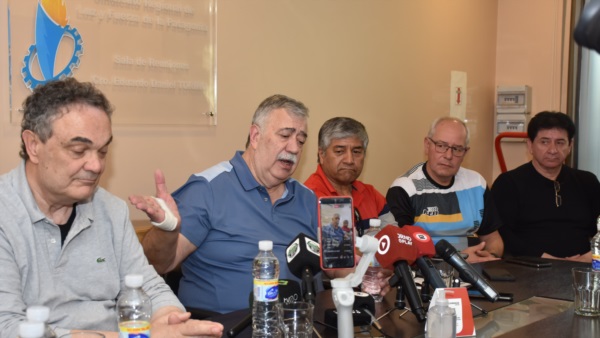 Tanto Héctor como Rogelio González advirtieron sobre medidas a tomar si algún trabajador es afectado.