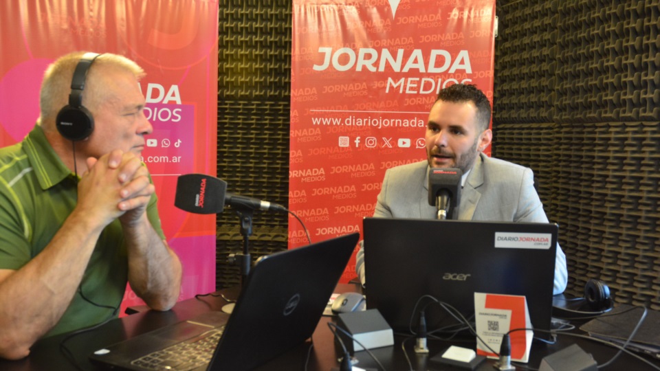 Facundo Bonavita junto a Osvaldo Castro Ruiz en "La Linterna".