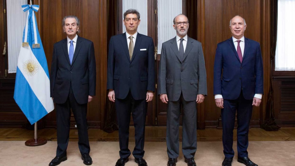 Supremos.  Maqueda, Rosatti, Rosenkrantz y Lorenzetti.