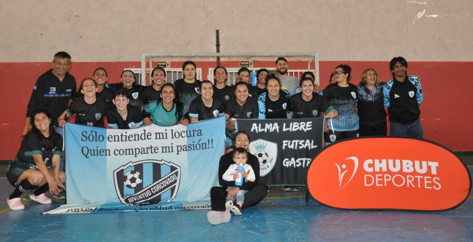 Juventud y Alma Libre, los finalistas, juntos.