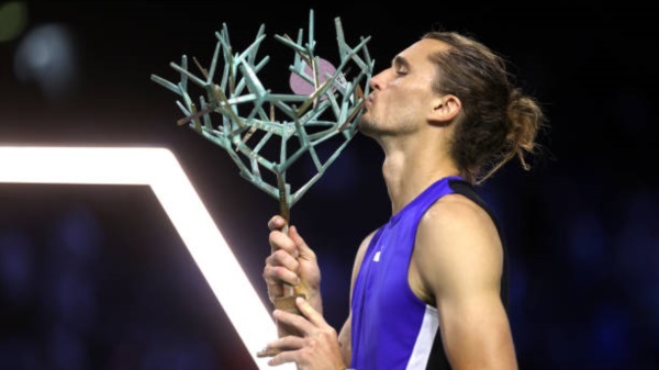 Título número 23 para Zverev. 7º título de Masters 1000. Primera vez en Bercy.
