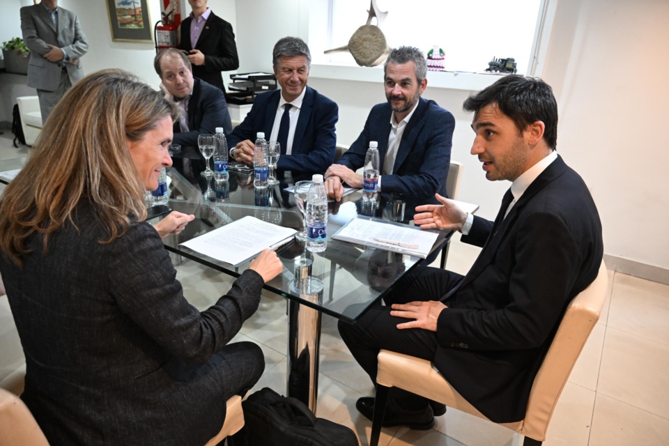 Otra firma por "El Escorial". Ahora, con franceses.