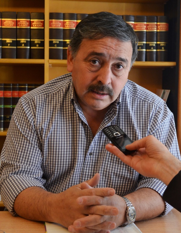 González, dirigente de la UCR Esquel. 