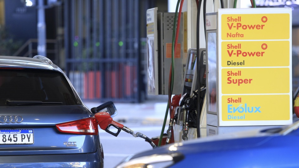 A partir de diciembre, rige el aumento de combustibles.