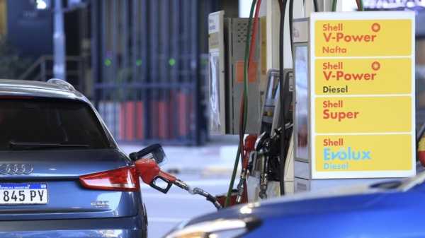 A partir de diciembre, rige el aumento de combustibles.