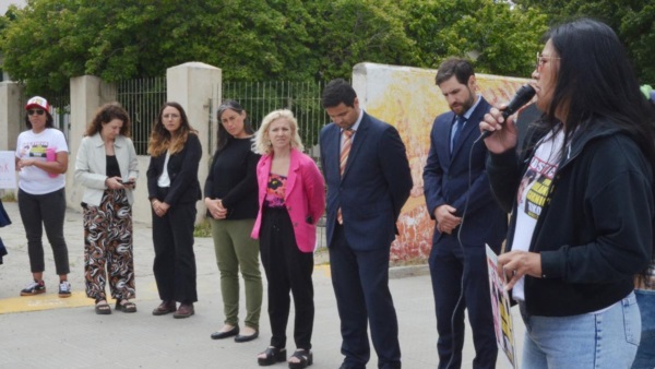 Representantes de la Fiscalía de Esquel se sumaron al acto.