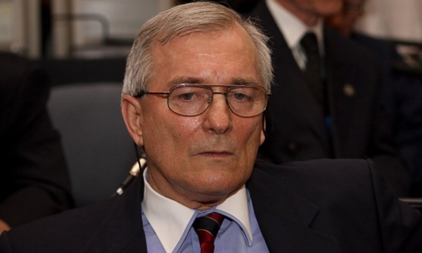 Juan Carlos Avena, alias "Capitán Centeno".
