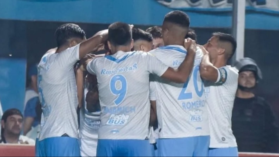 Atlético Tucumán venció 2-0 a Central Córdoba en la última fecha del campeonato 