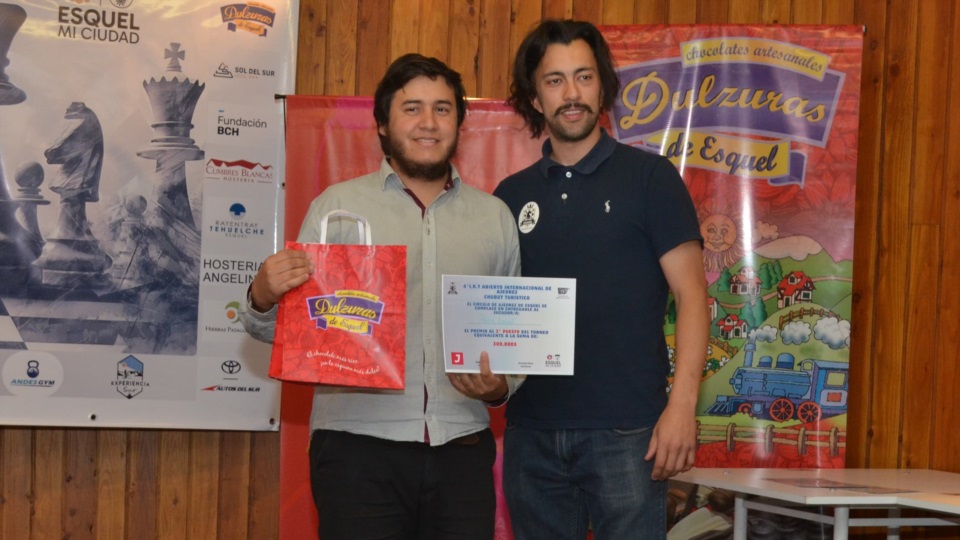 Daniel Pérez hizo un gran torneo. Perdió en la penúltima ronda ante Flores y quedó 3ro. (Foto: Atilio Ortiz/Jornada).