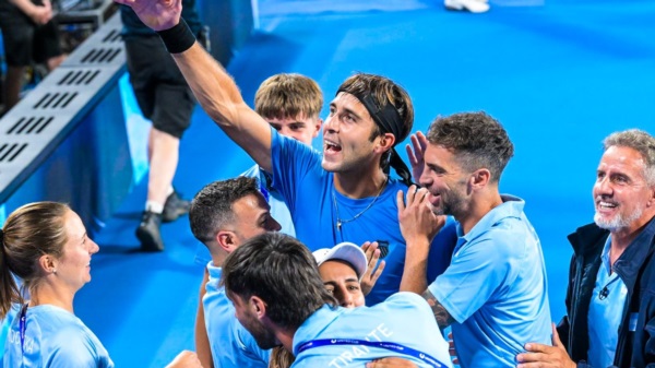El conjunto albiceleste venció 2-1 a Australia en el torneo por equipos que marcó el comienzo de la nueva temporada.