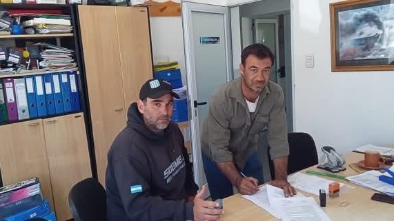 Tras llegar a un acuerdo salarial, se levantó el paro municipal.