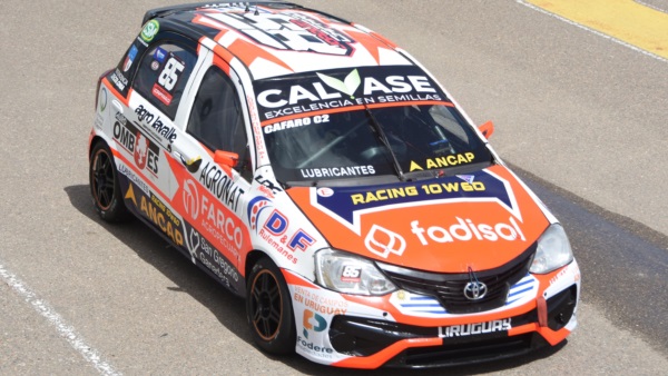 Joaquín Cafaro dominó la primera tanda en Trelew. (Fotos: Norman Evans/Jornada Medios).