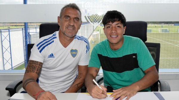 Payal, junto a Cascini. Foto: Boca.