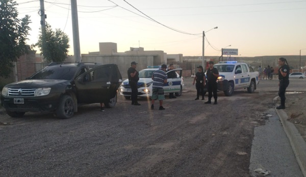 Las parejas fueron interceptadas tras una persecución callejera.