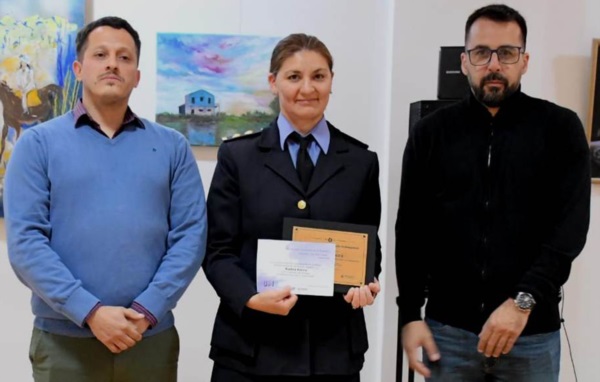 Karina Sacco, elegida entre las mujeres destacadas, trabajó en Comisarías de Comodoro, Epuyén y Esquel.