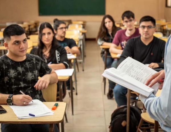 PAE busca profesionales que potencien el desarrollo energético.