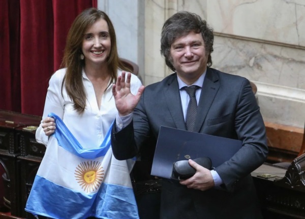 El jefe de Estado y su vice en tiempos de mayor armonía entre ambos.
