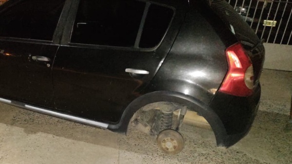 Los ladrones fueron detenidos a las pocas cuadras del sitio del robo.