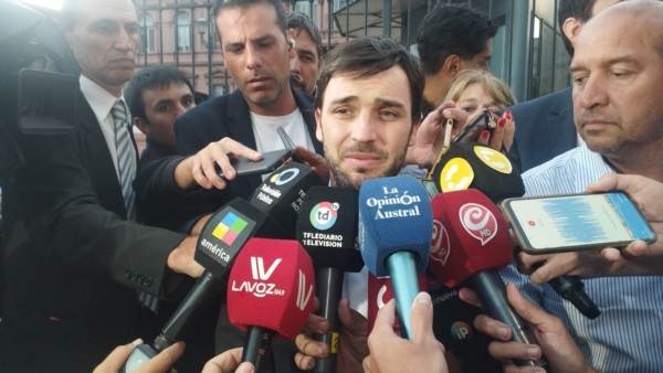 El gobernador Ignacio Torres este viernes al salir de la reunión en la Casa Rosada.