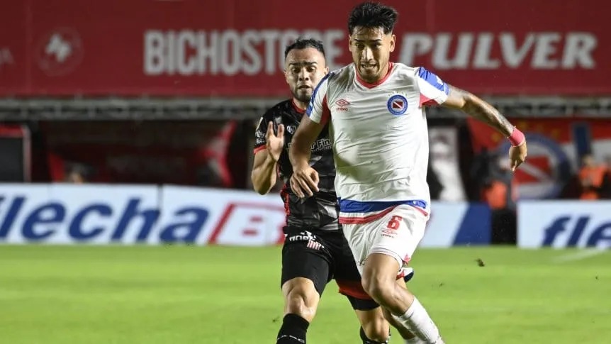Argentinos y Barracas clasificaron a la segunda instancia.