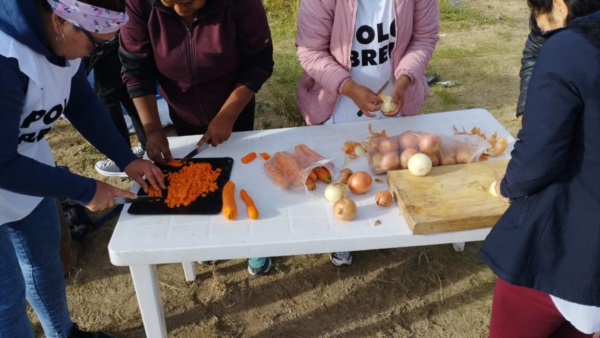 El Polo Obrero y su olla popular en Puerto Madryn.