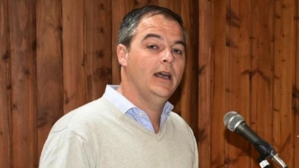 Alexis Pantaenius lamentó el recorte presupuestario universitario.