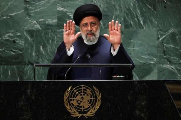 El presidente de Irán, Ebrahim Raisi, durante un discurso en las Naciones Unidas. Foto NA: Reuters/Mike Segar