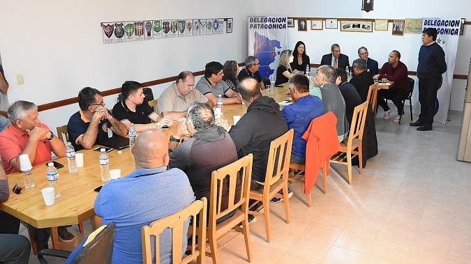 La reunión se celebró en la sede de la Delegación Patagónica, en Trelew. Foto: Norman Evans. 