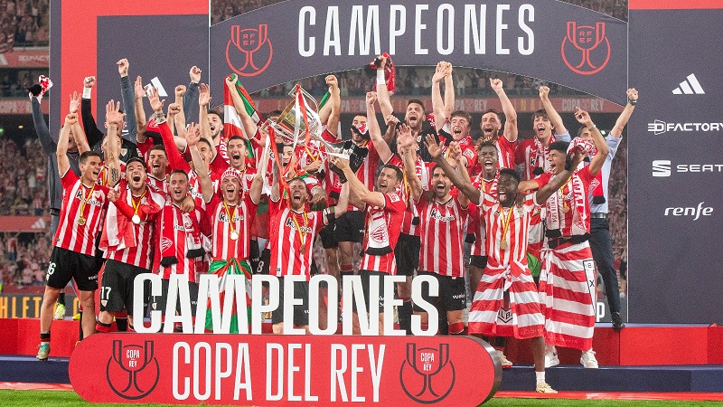 Seis finales después, Athletic Bilbao es campeón de la Copa del Rey.