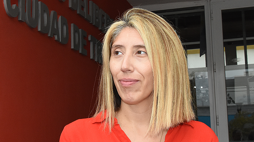 Investigadora. La fiscal Manllauix durante su paso por el Concejo.