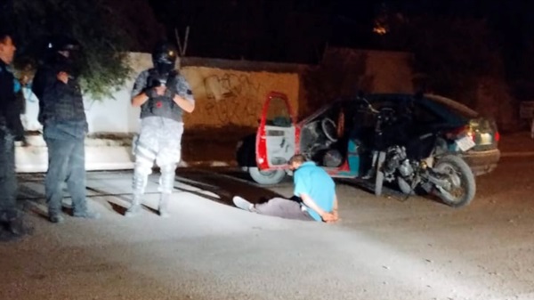 El individuo fue demorado y su automóvil incautado por la Policía.