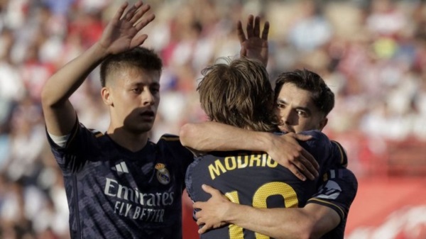 eal Madrid fulmina al Granada con la magia de Brahim y Güler en ataque.